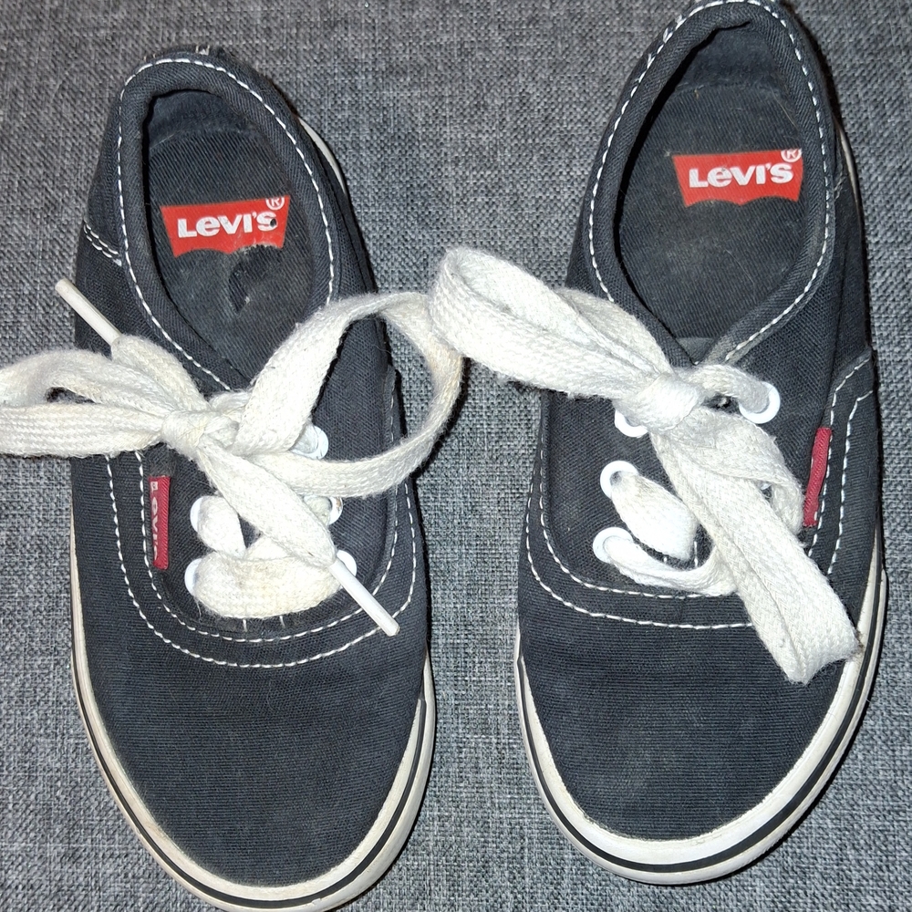 Levi's Kids Navy and White Sneakers